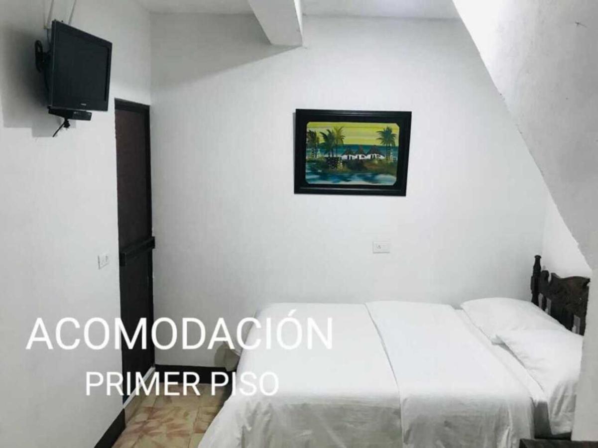 Appartement Hostal Diana à San Agustín Extérieur photo